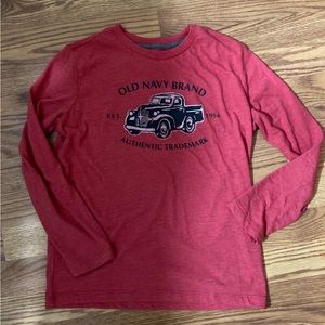 Old Navy Boys Size 10/12 Long Sleeve Top with Old Truck